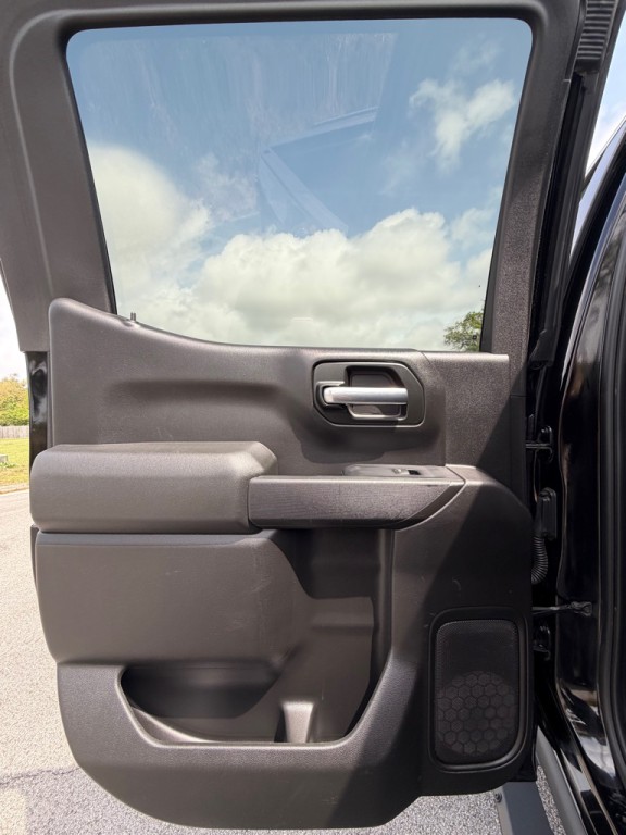 2019 Chevrolet Silverado 1500 Image 11