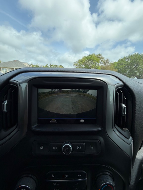 2019 Chevrolet Silverado 1500 Image 24