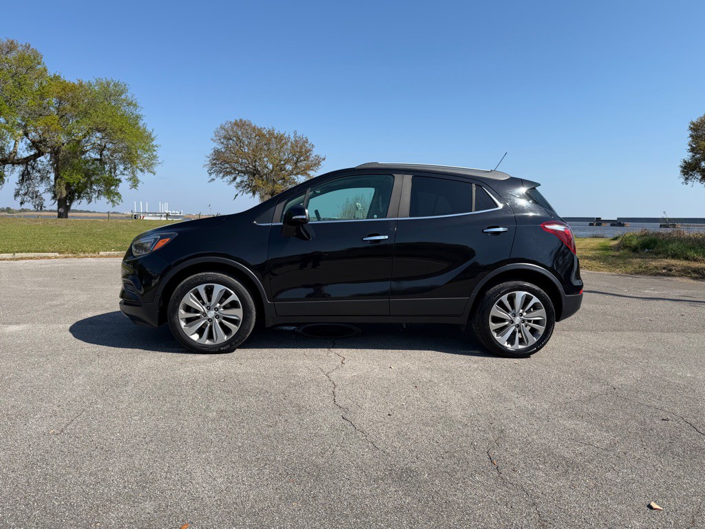 2019 Buick Enclave Image 2