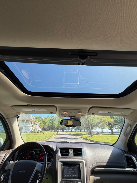 2014 GMC Acadia Image 21