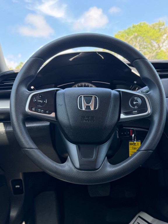 2018 Honda Civic Image 17