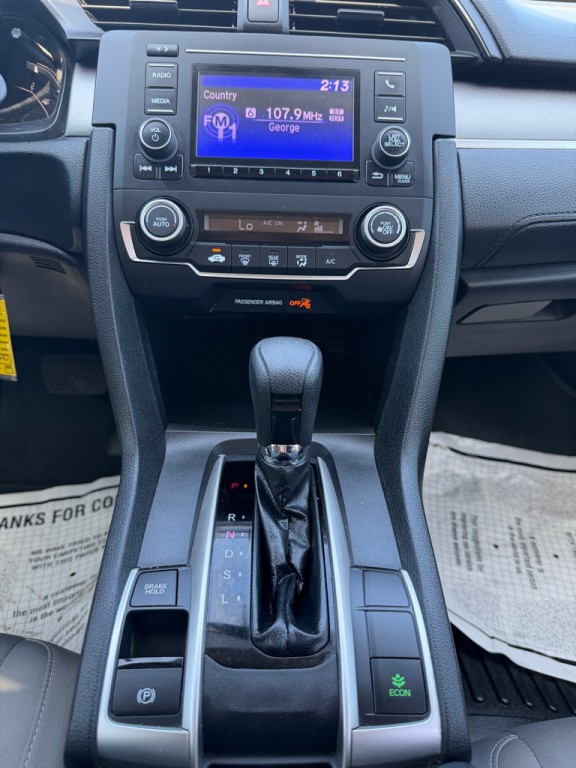 2018 Honda Civic Image 19