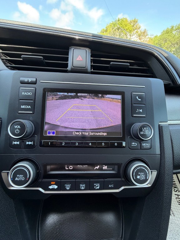 2018 Honda Civic Image 25