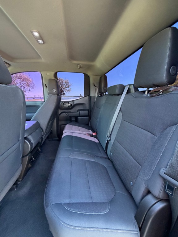 2020 Chevrolet Silverado 1500 Image 12