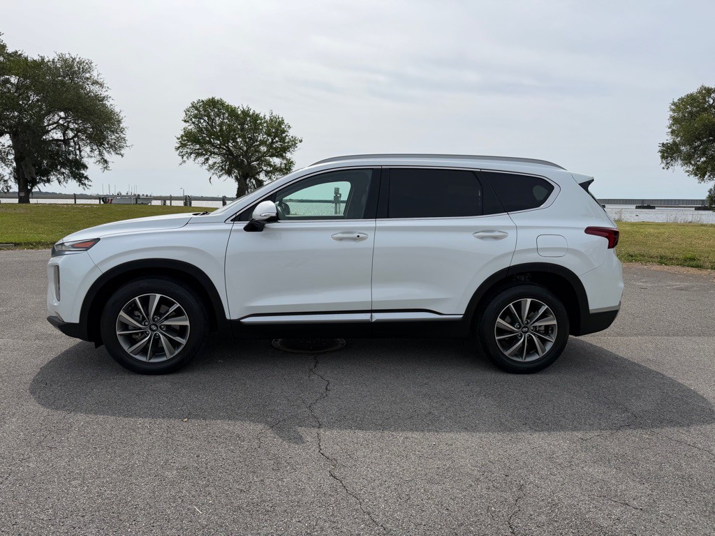 2019 Hyundai Santa Fe Image 2