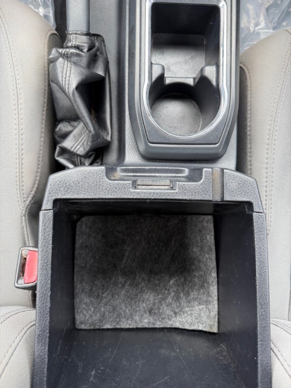 2017 Toyota Tacoma Image 22
