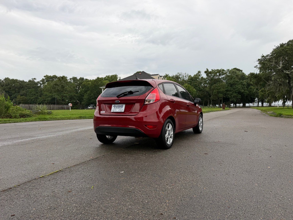 2016 Ford Fiesta Image 5