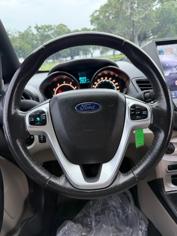 2016 Ford Fiesta Image 20