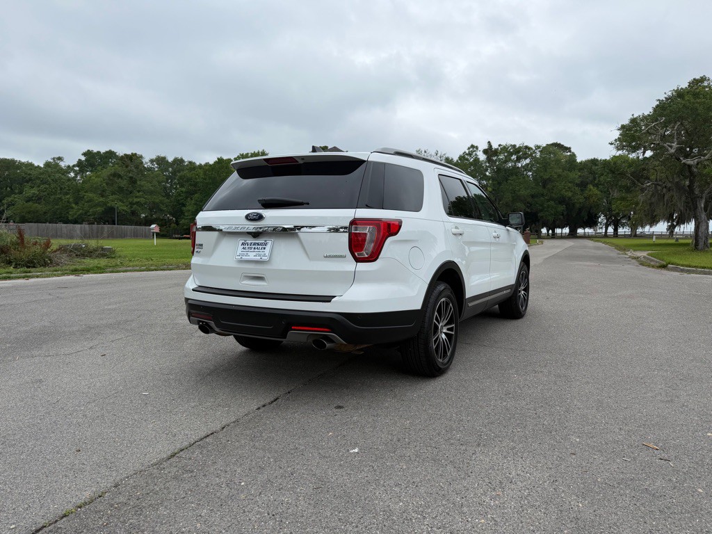 2018 Ford Explorer Image 5