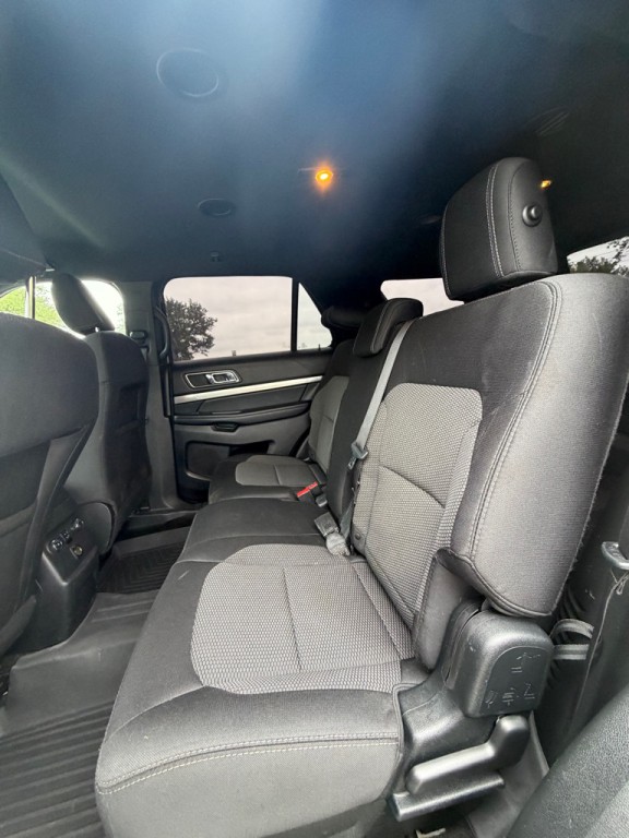 2018 Ford Explorer Image 12