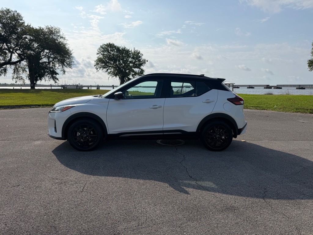 2022 Nissan Kicks Image 2