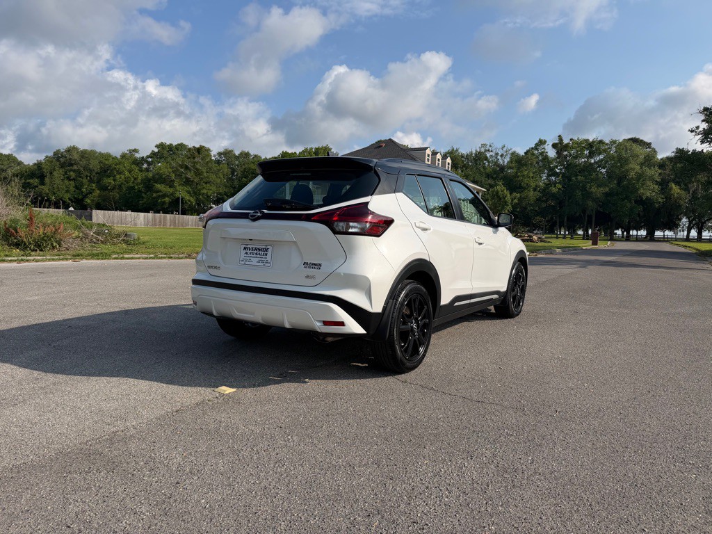 2022 Nissan Kicks Image 5
