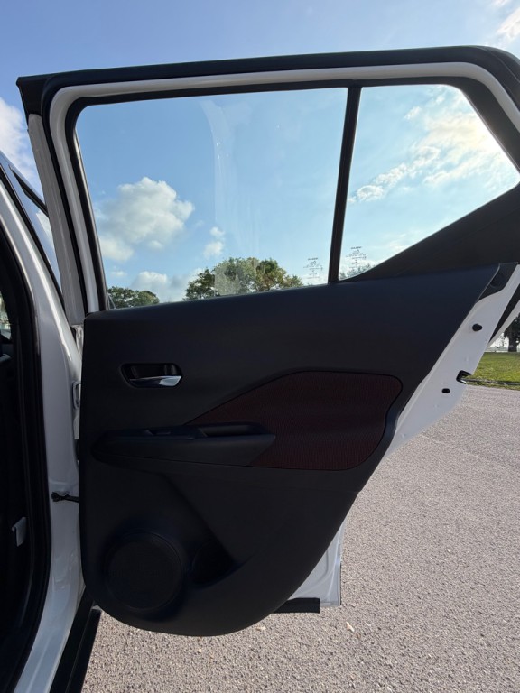 2022 Nissan Kicks Image 15