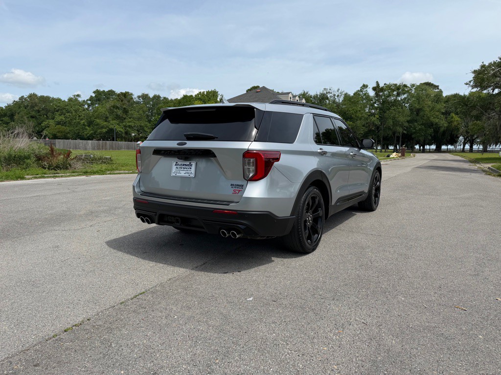 2020 Ford Explorer Image 5