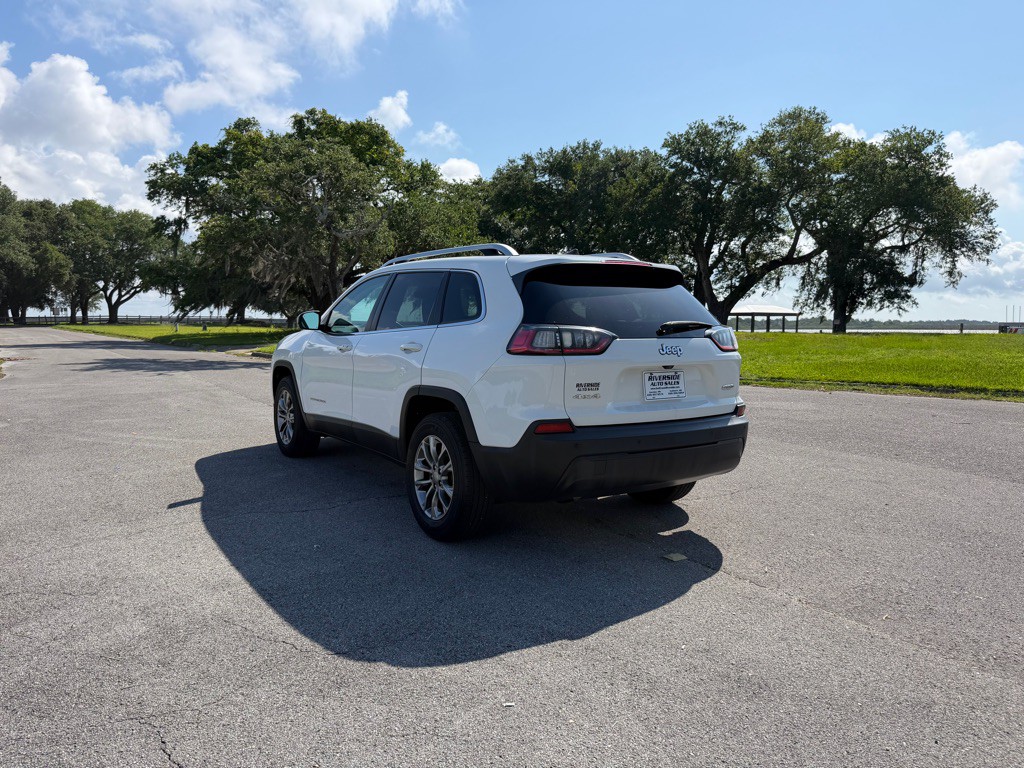 2019 Jeep Cherokee Image 3