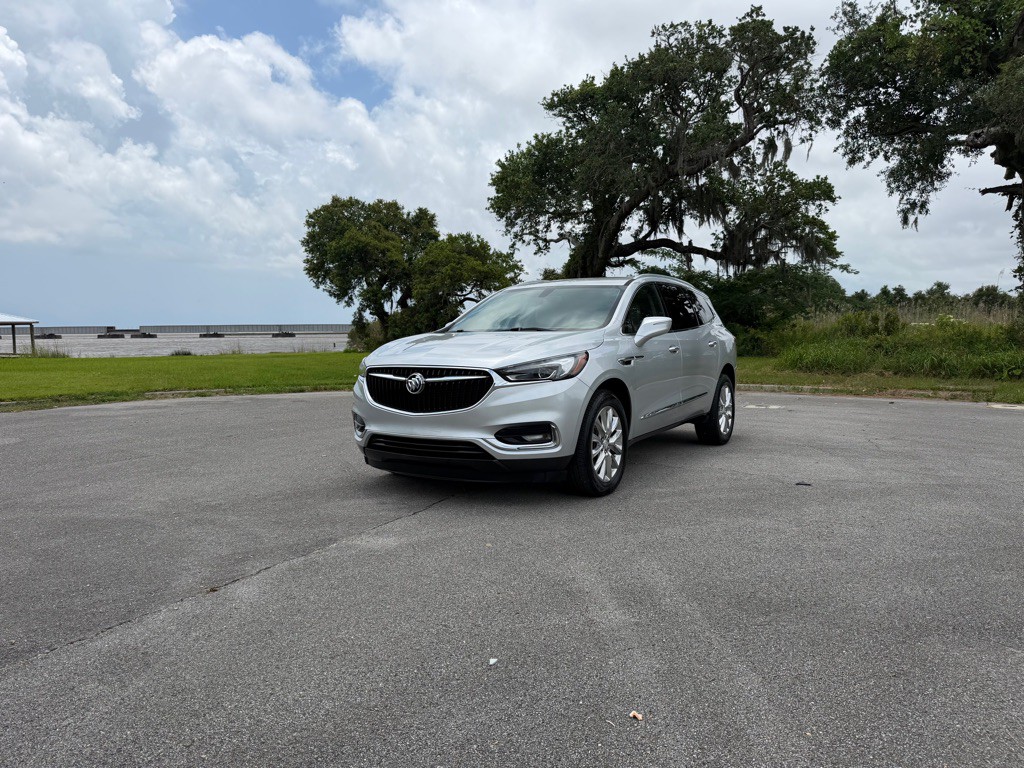 2020 Buick Enclave Image 1