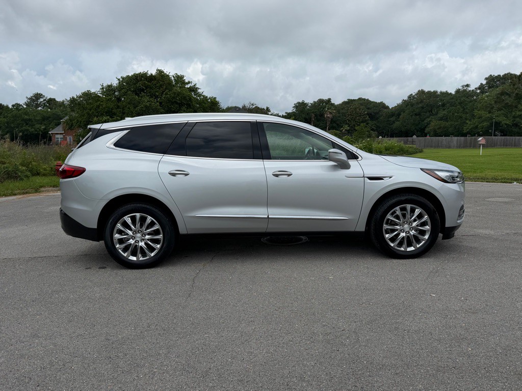 2020 Buick Enclave Image 6