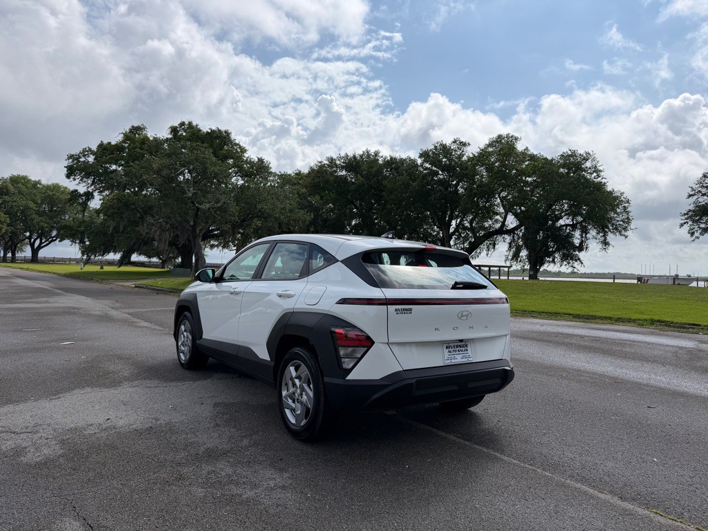 2026 Hyundai Kona Image 3