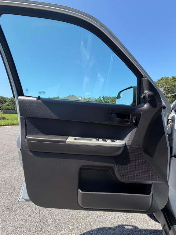 2012 Ford Escape Image 9