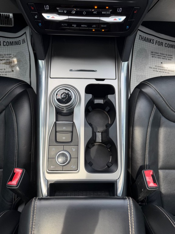 2020 Ford Explorer Image 31
