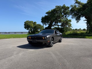 Image for 2019 Dodge Challenger SXT ID: 7474542