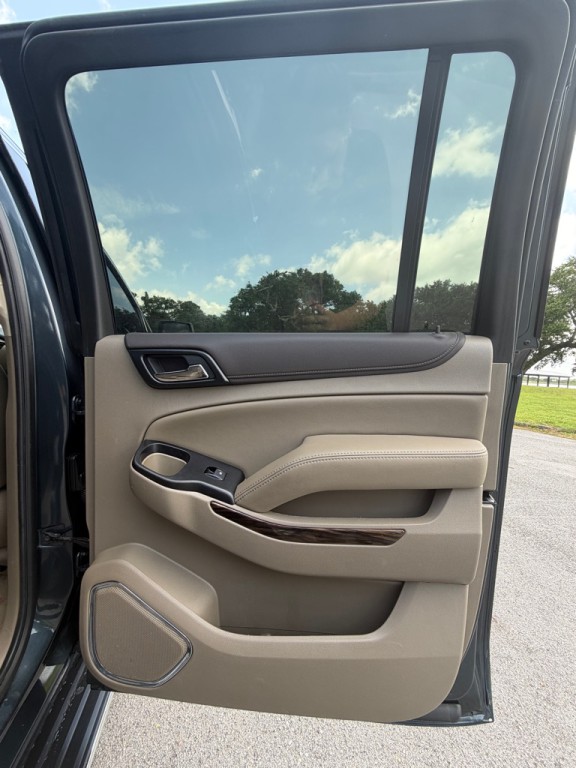 2019 GMC Yukon Image 16
