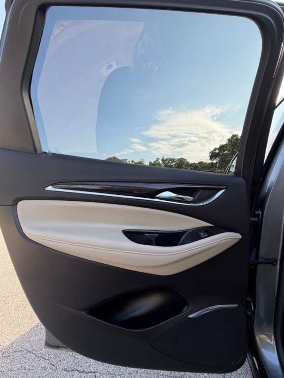 2018 Buick Enclave Image 11