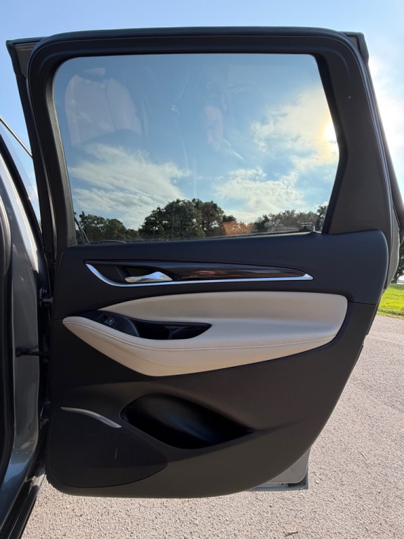 2018 Buick Enclave Image 16