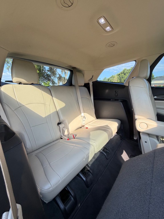 2018 Buick Enclave Image 18
