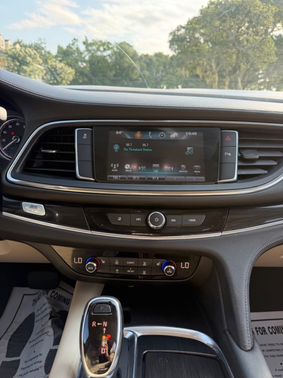 2018 Buick Enclave Image 22