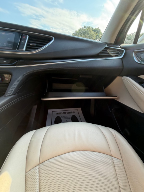 2018 Buick Enclave Image 29