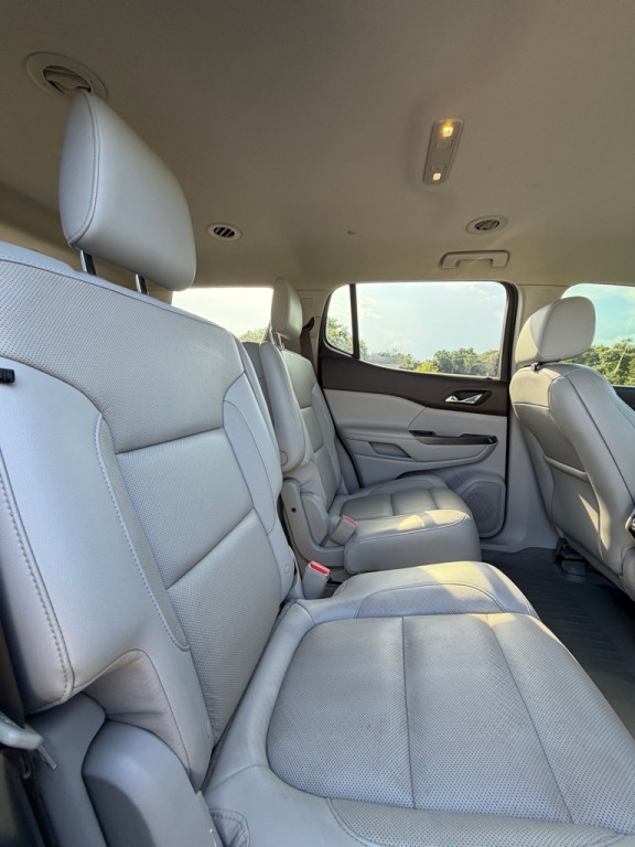 2019 GMC Acadia Image 17