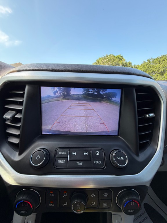 2019 GMC Acadia Image 28
