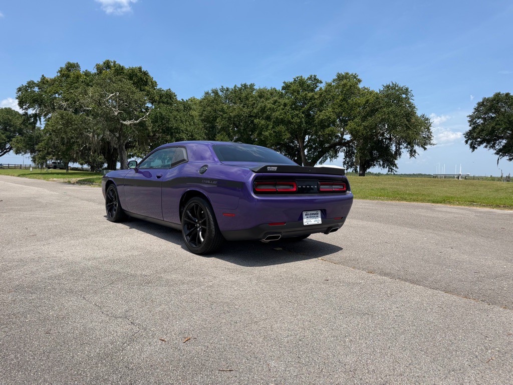 2018 Dodge Challenger Image 3