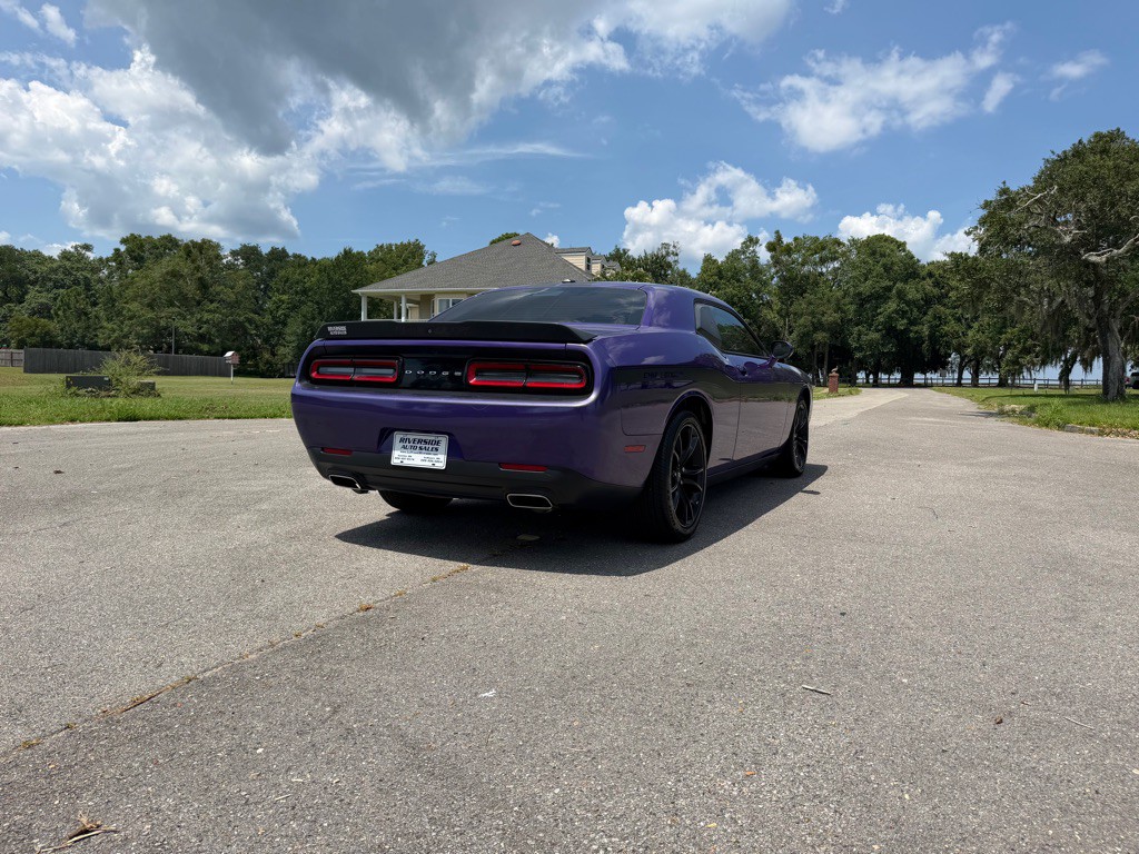 2018 Dodge Challenger Image 5