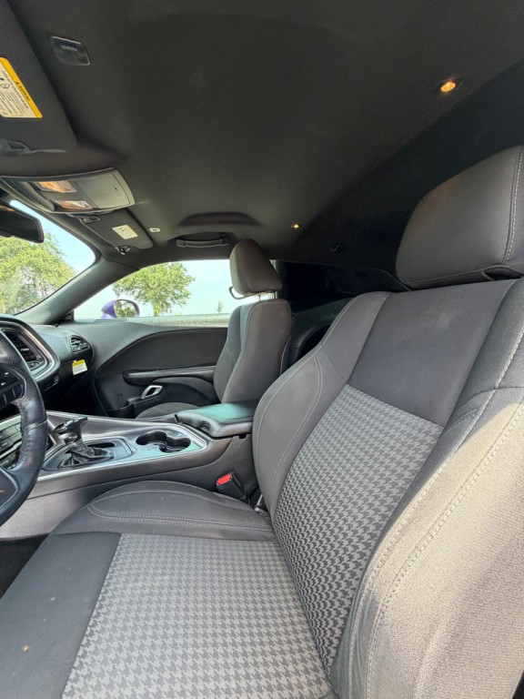 2018 Dodge Challenger Image 10