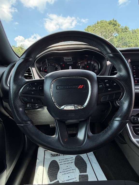 2018 Dodge Challenger Image 16