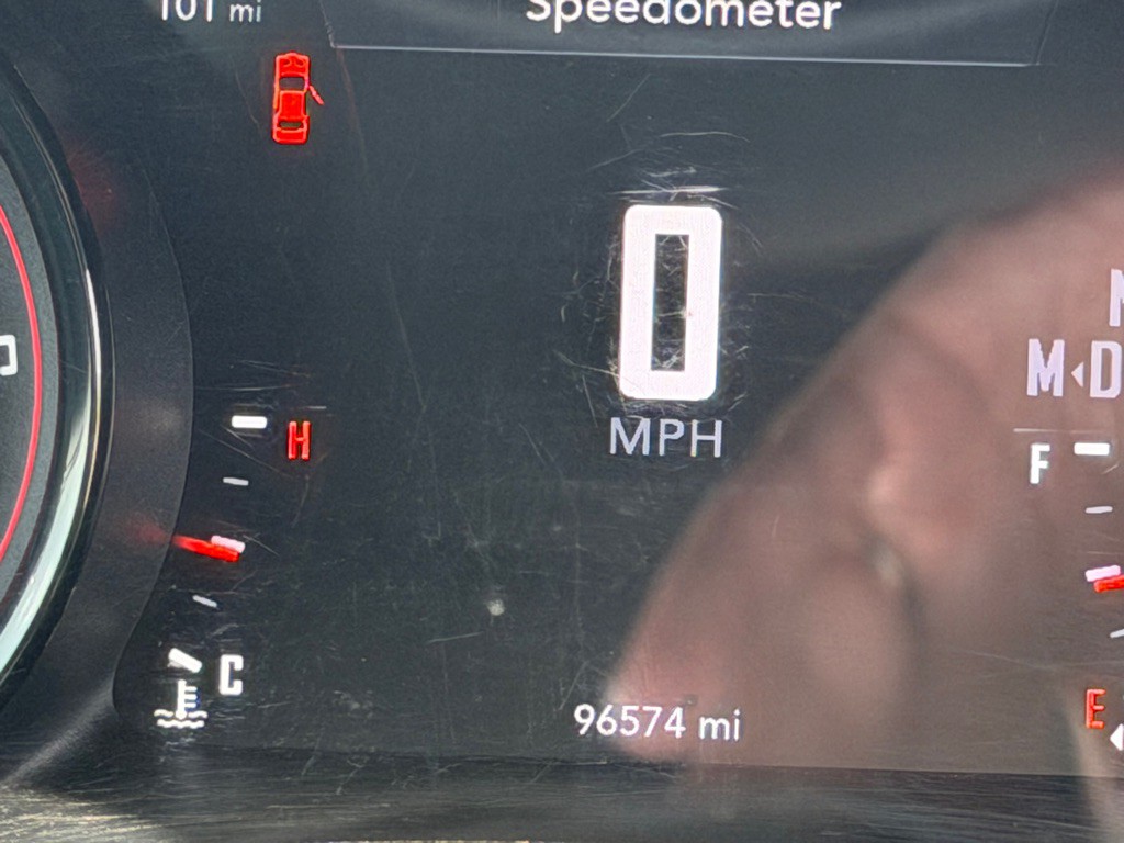 2018 Dodge Challenger Image 17