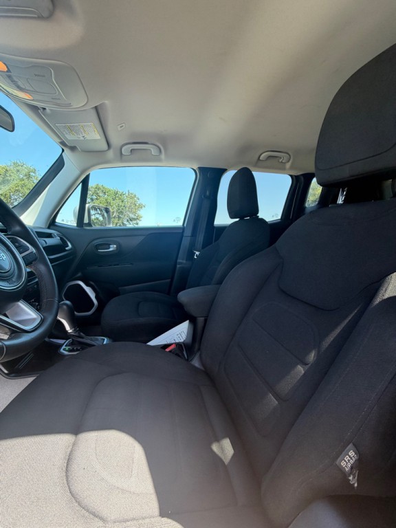 2020 Jeep Renegade Image 10