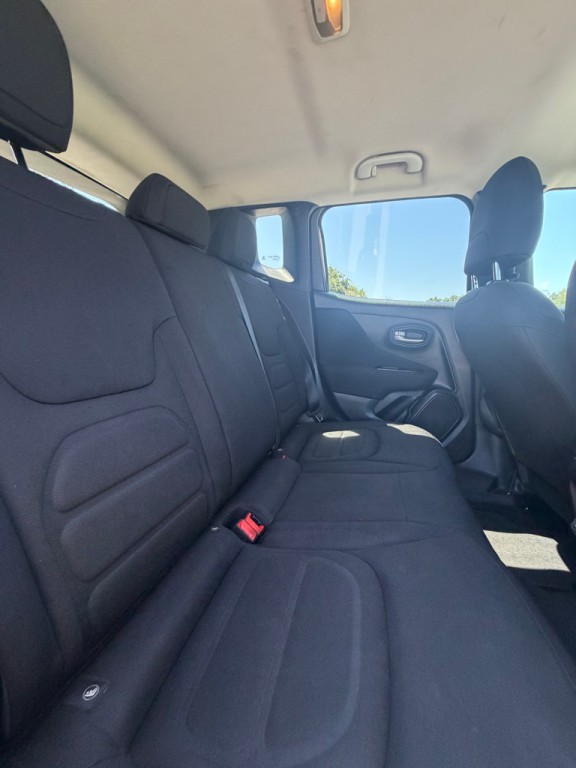 2020 Jeep Renegade Image 16