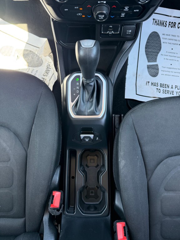 2020 Jeep Renegade Image 21
