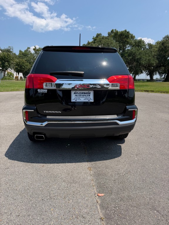 2017 GMC Terrain Image 4