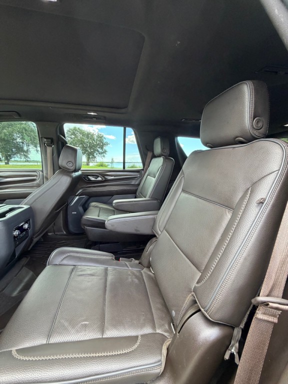 2021 GMC Yukon Image 13