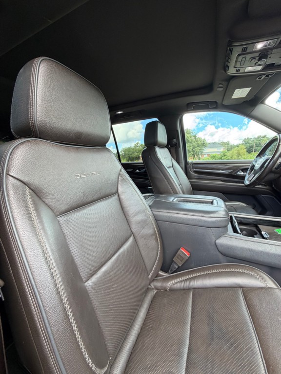 2021 GMC Yukon Image 16