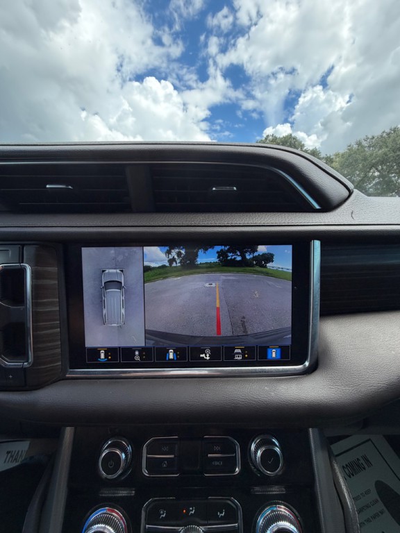 2021 GMC Yukon Image 29