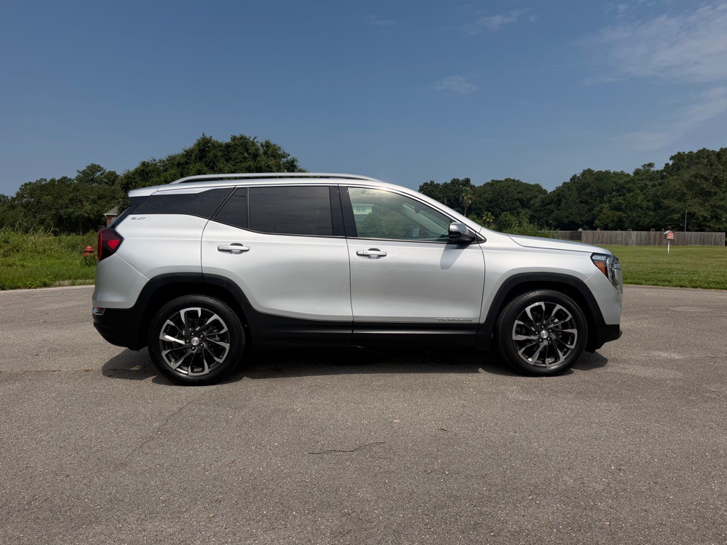 2022 GMC Terrain Image 6