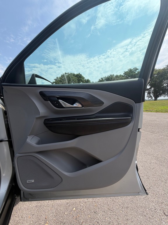 2022 GMC Terrain Image 13