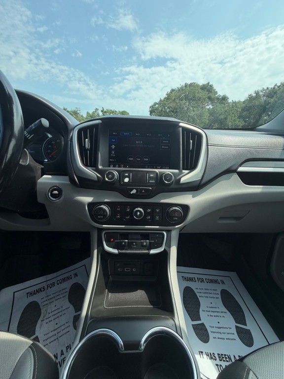 2022 GMC Terrain Image 25
