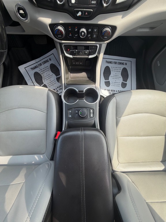 2022 GMC Terrain Image 26