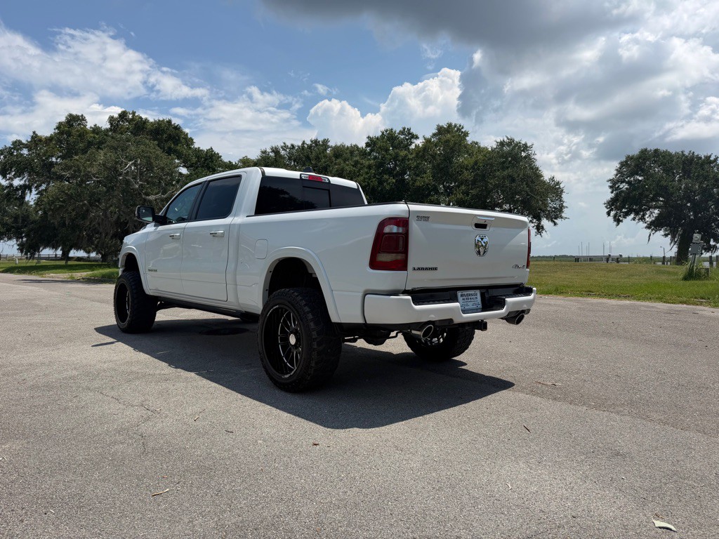 2022 RAM 1500 Image 3
